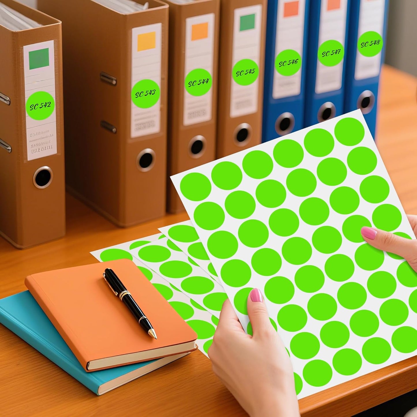 PARLAIM 1 inch Round Light Green Dot Sticker,720PCS Permanent Adhesive Color Code Circle Sticker Labels for Office Classroom Garage Sale