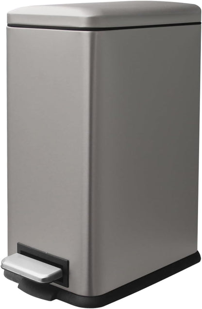 Bathroom Trash Can with Lid, 16.7L/ 4.4 Gallon Trash Can with Removable Inner Bucket, Soft Close lid, Stainless Steel Step Pedal Garbage Can for Bathroom, Kitchen, Home Office, Grey