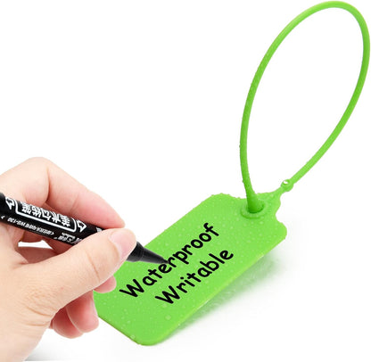 100 Green Blank Plastic Tags for Labeling Waterproof Hanging Labels Writable Tags Seal Plastic Marking Label for Clothes Bags Keys Inventory with One Marker Pen