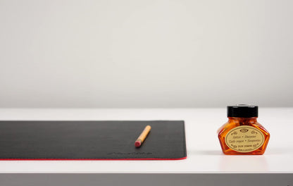 Dual-Sided Leather Desk Pad,Blotter for Laptop Computer,Mouse Pad,Writing,Drawing,Arts and Craft Mat (17"x24", Black/Red)