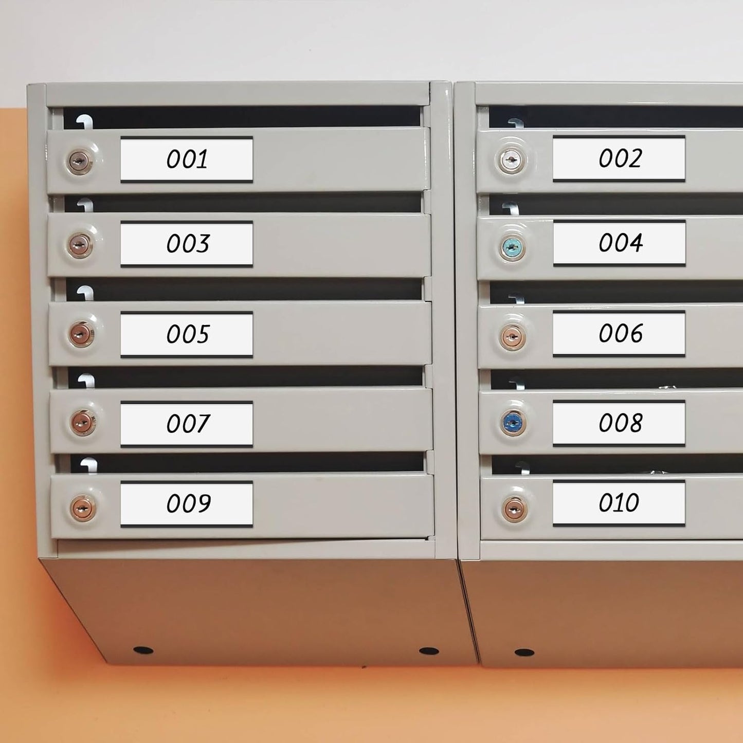 Gueevin 30 Pcs Magnetic C Channel Label Holders 3 x 8 Inch Label Holders Magnet Name Plate with Paper Inserts and Clear Plastic Protectors for File Cabinet Shelf Toolbox Drawer