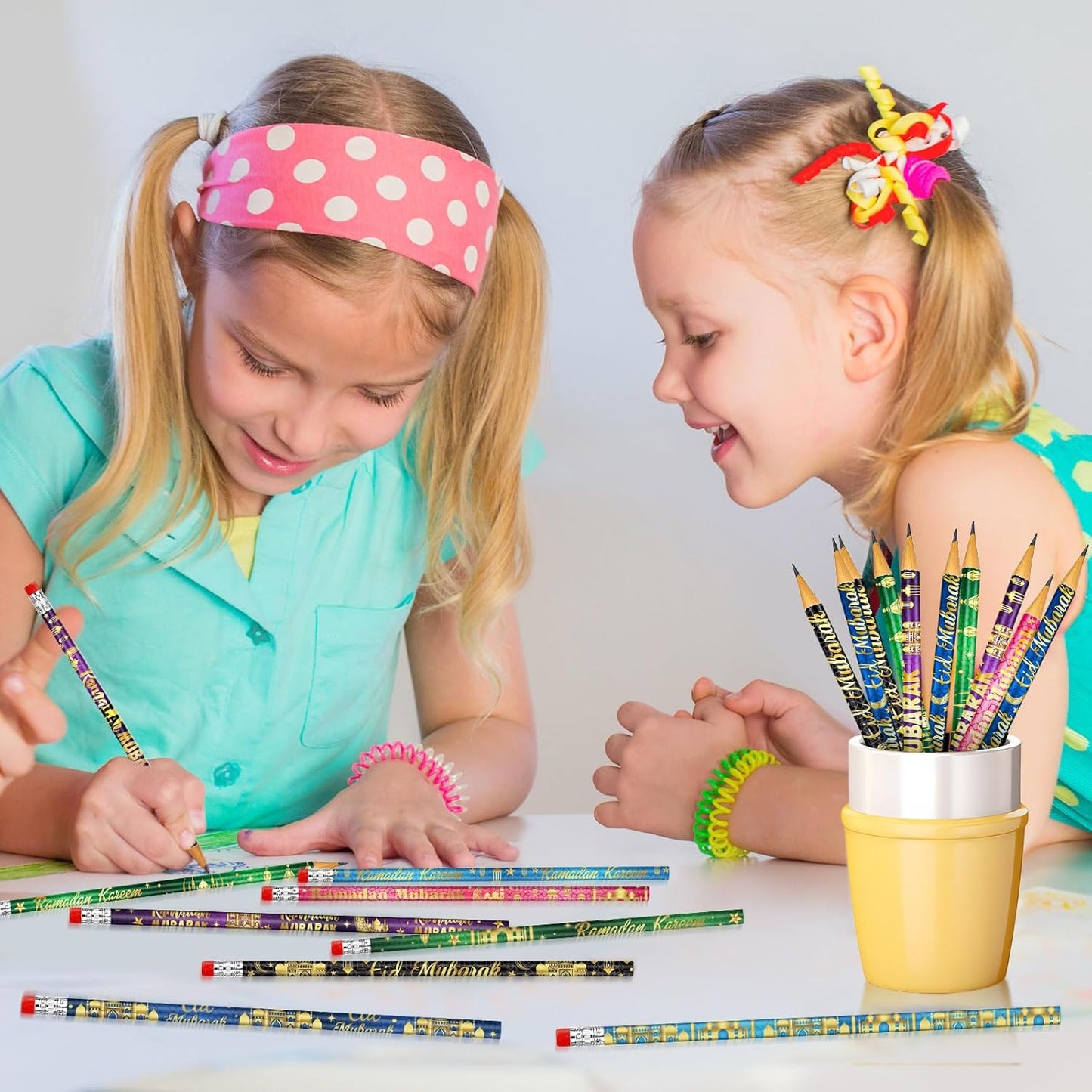 200 PCS Ramadan Pencils Eid Mubarak Wood Pencils with Eraser Ramadan Mubarak Party Favors Gifts Stationery Pencil Bulk for School Classroom Office Giveaways Prizes Islamic Party Favors Supplies