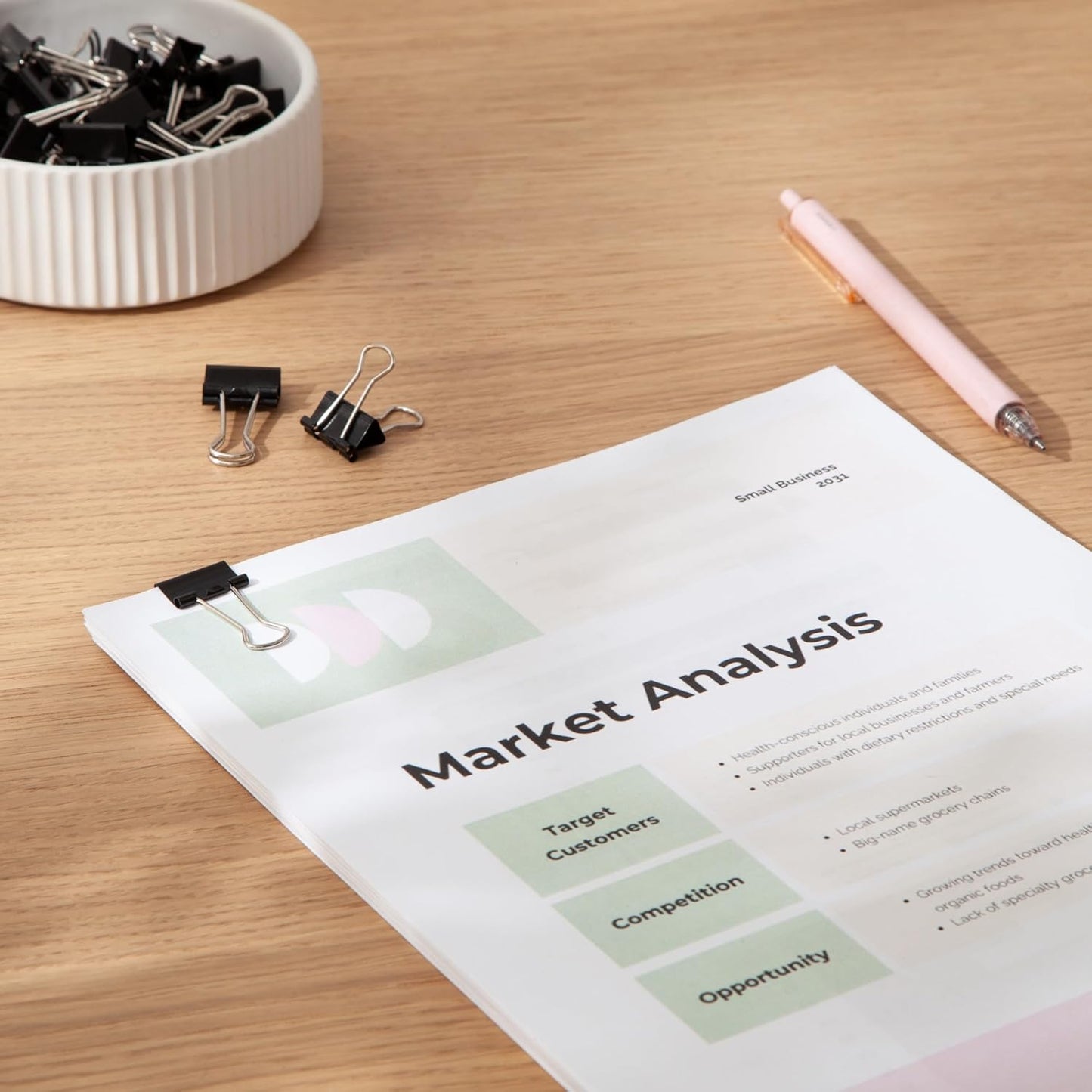 U Brands Binder Clips, Small 3/4-Inch Width, 1/3-Inch Paper Holding Capacity, Black and Silver Steel, 144-Count - 653U08-24