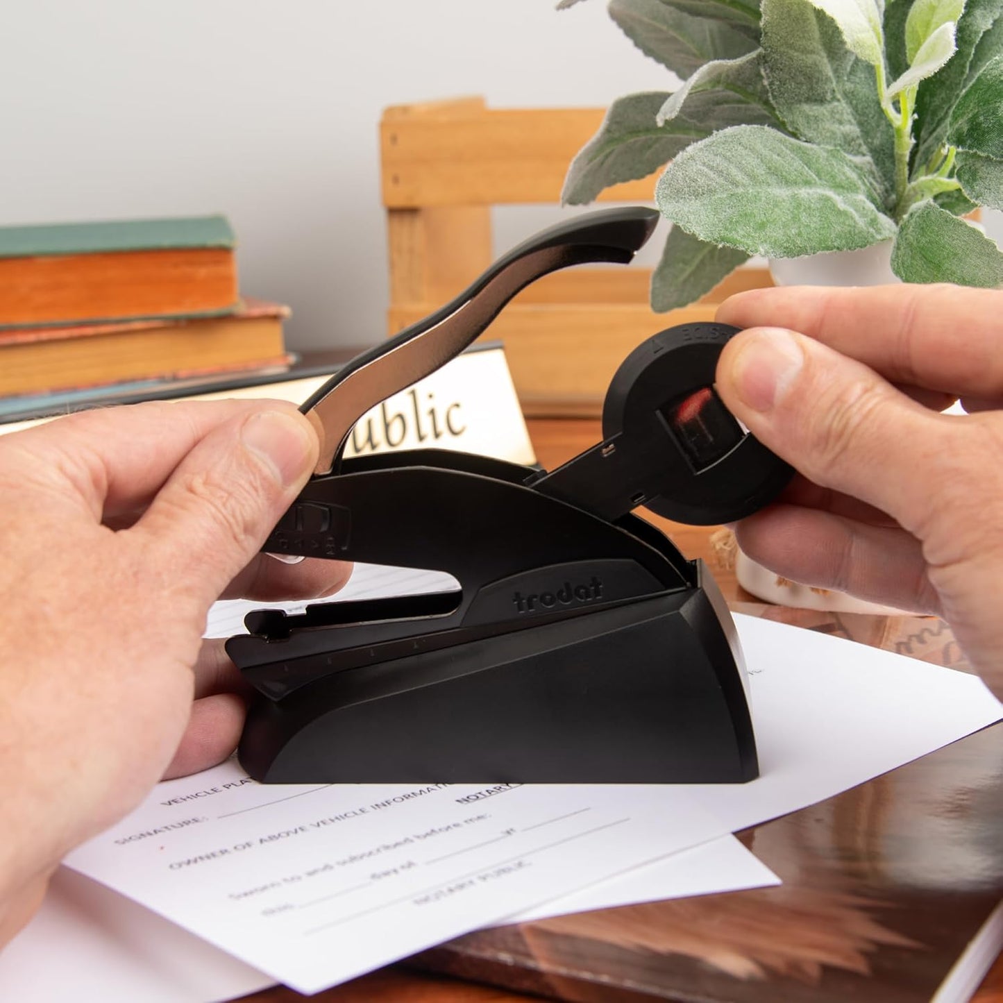 Michigan Round Notary Embosser | Official State Embosser | Official Seals | Meets State Specifications (Michigan, Round Embosser)