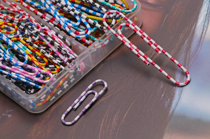 Vinaco Paper Clips Color Stripe, 400PCS Medium & Large (1.3 inch & 2 inch) Paper Clip Assored Size, Durable and Rustproof, Vinyl Coated Paperclips Colorful for Office School Document Organizing