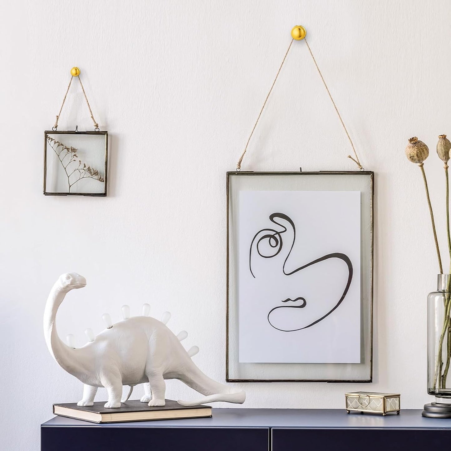 Ferraycle 40 Piece Double Headed Picture Hangers Nails 4 Size Long Thumb Tacks for Wall Hanging Decorative Nails Push Pins Picture Hooks for Drywall Photo Decor, 10/20/ 30/ 50lb(Gold)