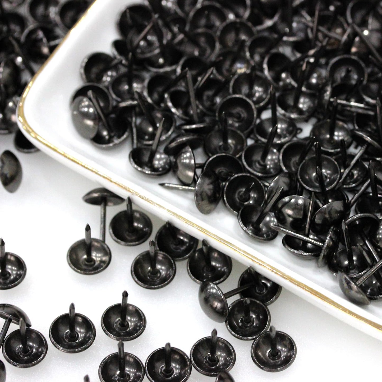 500Pcs Upholstery Tacks, BetterJonny Decorative Furniture Nails Pins 17X11MM Black Metal Thumb Tacks for Upholstered Furniture Cork Board, Home Decor