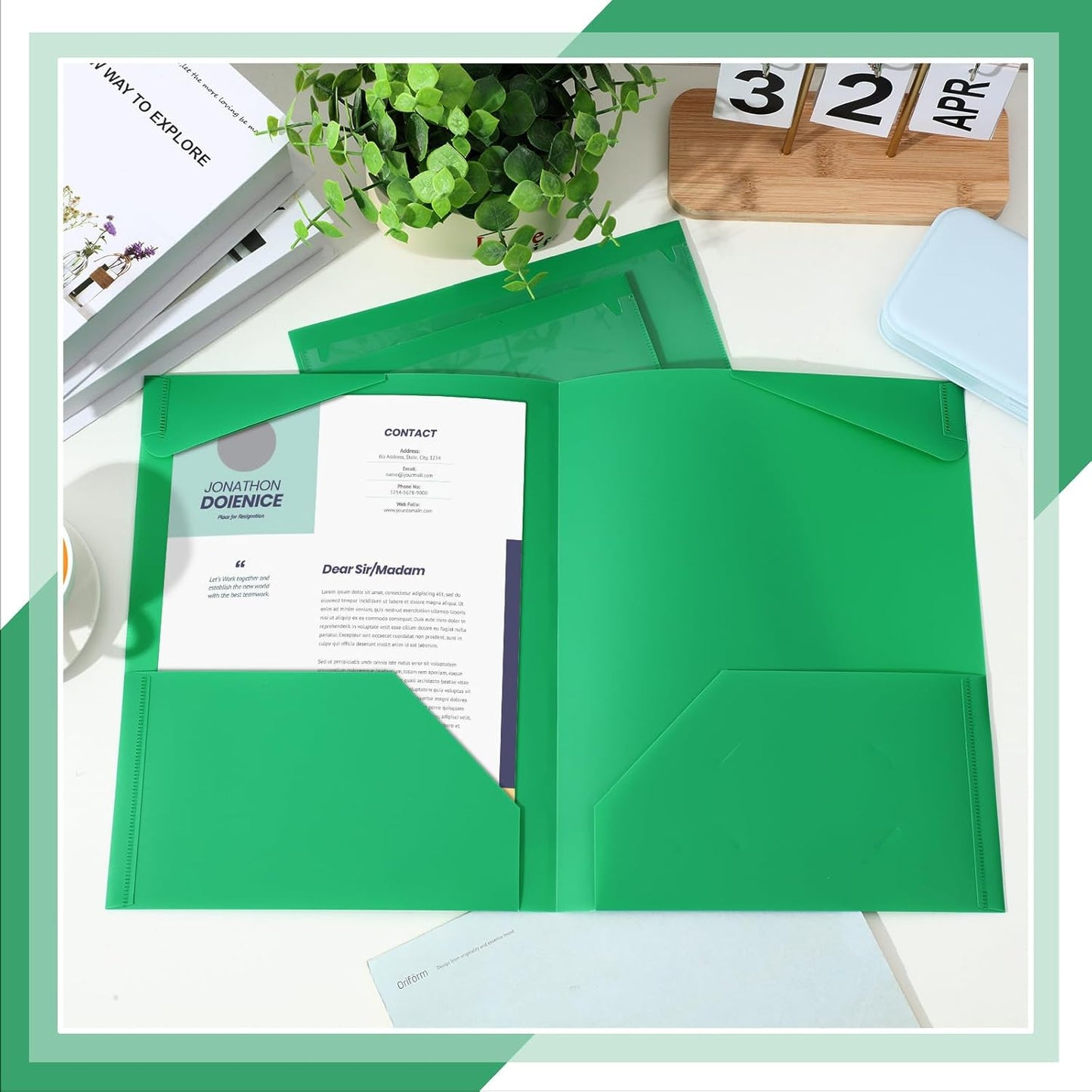 Henoyso 36 Pcs Plastic Folders with Clear Front Pockets Heavy Duty File Folders with 2 Pockets and Card Slot for Student Communication School Office Presentation Report (Green)