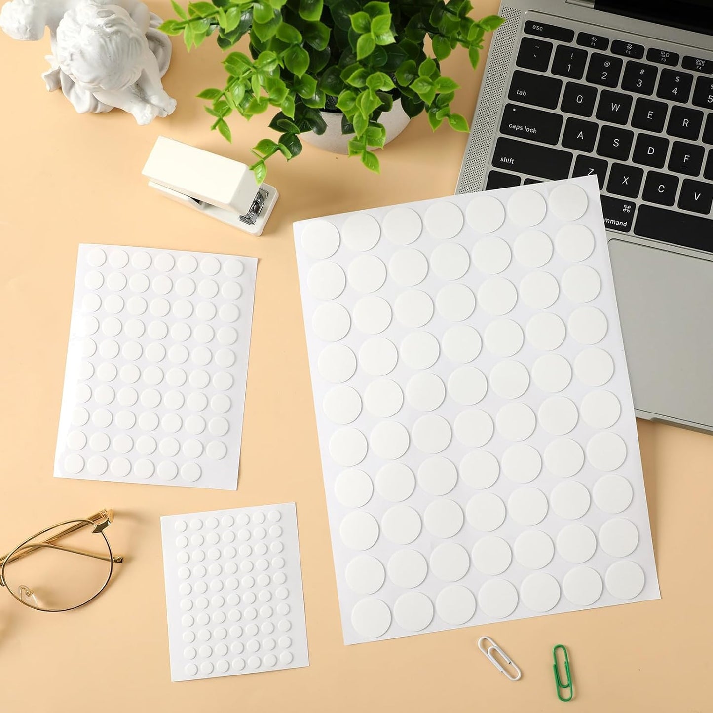 JUNEBRUSHS 350 Pieces Double Sided Sticky Dots, Sticky Tack for Wall Hanging Removable Poster Putty Clear Round Putty No Trace Adhesive Sticky Putty for Balloon Craft DIY Art Office Supplies (10 mm)