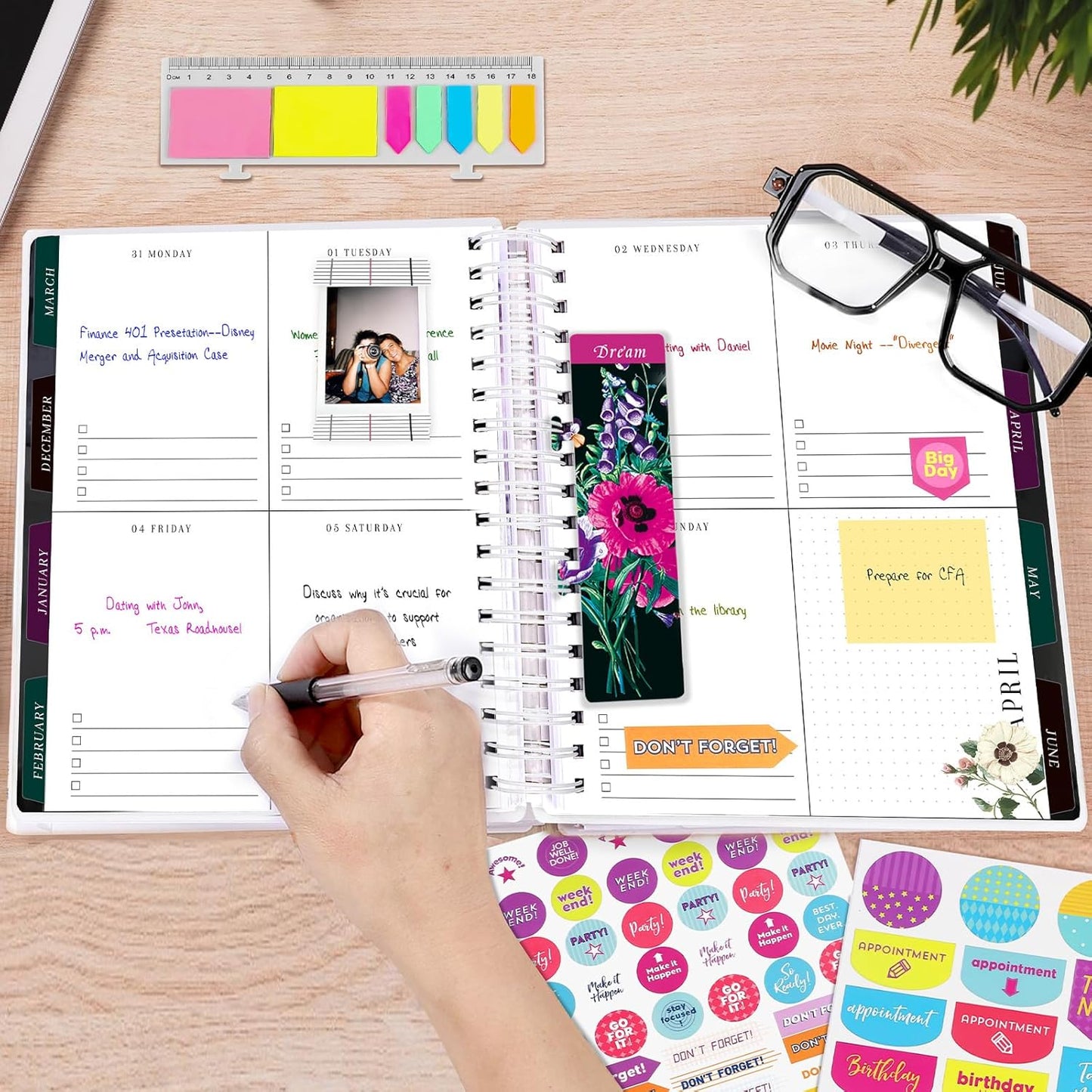 Planner 2025-2026, 18 Months Large Academic Daily Weekly Monthly Planner Organizer, July. 2025 - Dec. 2026, 8.5x9.8" Agenda with Page Tabs, Separator Page, Pocket Folder, Bookmark, Stickers & Sticky Note Set