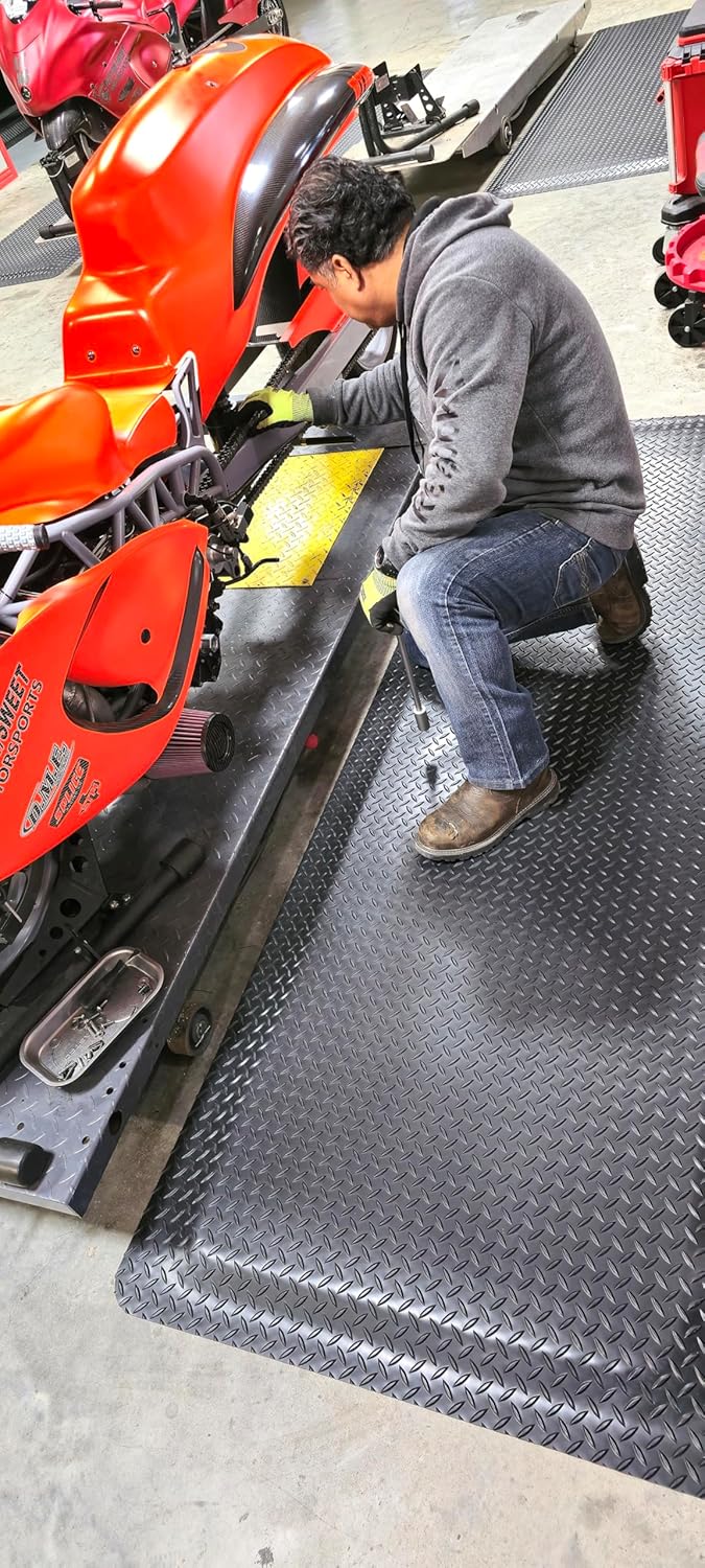 Rhino Mats, American Classic Diamond Anti-Fatigue Mats, Industrial Ergonomic Comfort Standing Mat for Work, Home, Garage, Office, Kitchen or Anywhere (Black 1" Thick, 4 FT. x 7 FT.)