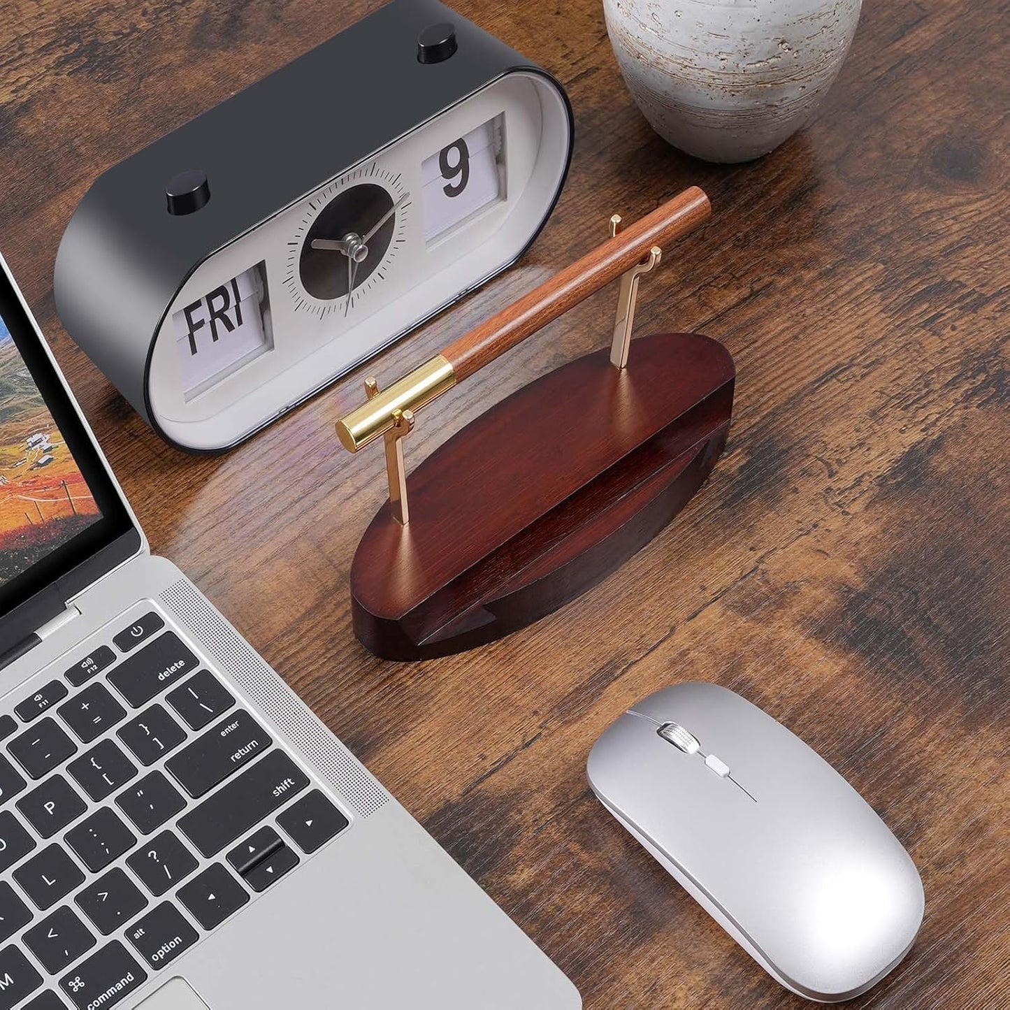 Pen Holder Desk Organizers and Accessories Desk Decor ，Exquisite Wooden Pen Holder ，with a Cool Pen and Two Refills for Office and Home (Style B)