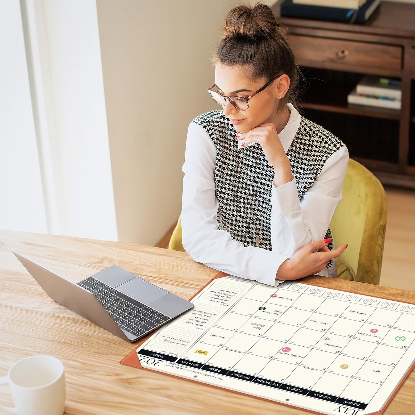 Ospelelf Large Desk Calendar 2025-2026 with Protective Cover, 18 Months Planner Pad from July 2025 to Dec 2026, 22" x 17" Wall Calendar with PU Leather Pad for Home or Office, Orange