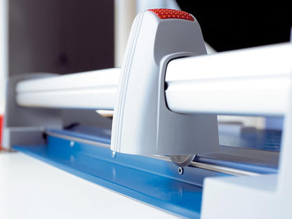 Dahle 442 Premium Rotary Trimmer, 20" Cut Length, 30 Sheet Capacity, Self-Sharpening, Automatic Clamp, German Engineered Paper Cutter
