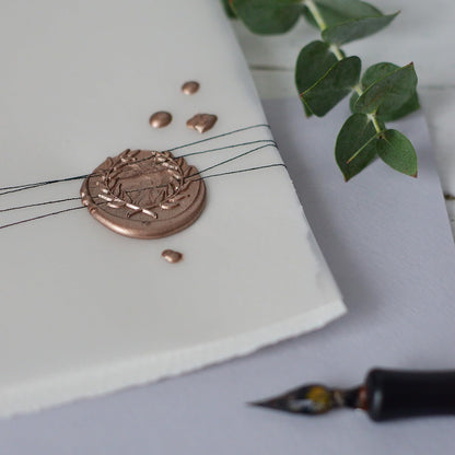 UNIQOOO Mailable Glue Gun Sealing Wax Sticks for Wax Seal Stamp - Metallic Champagne Gold, Great for Xmas Cards, Wedding Invitations, Cards Envelopes, Snail Mails, Wine Packages, Gift Ideas, Pack of 8