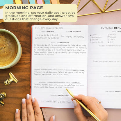 Clever Fox Gratitude Journal – Happiness, Positivity & Affirmation Daily Journal – Inspirational Daily Notebook – 3 Months, A5 (Orange)